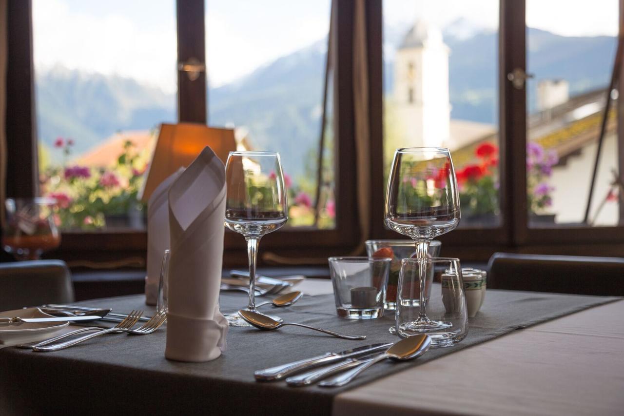 Hotel Bellaval Лакс Экстерьер фото